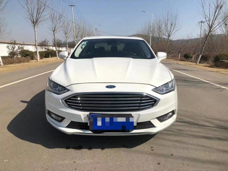 徐州17年福特蒙迪欧1