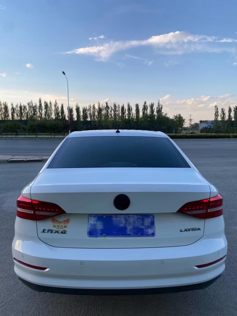 保定20年大众朗逸8