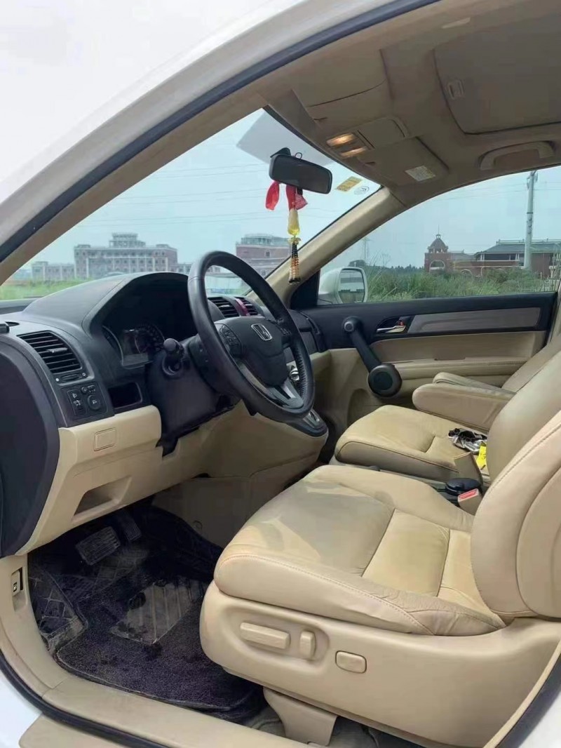 武汉11年本田CR-V5