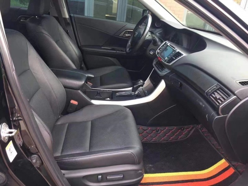 潍坊14年本田雅阁7