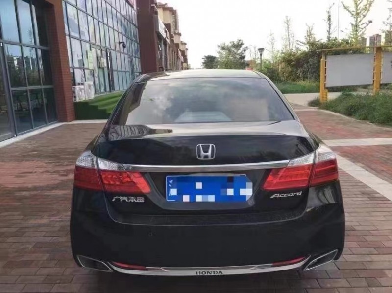 潍坊14年本田雅阁9