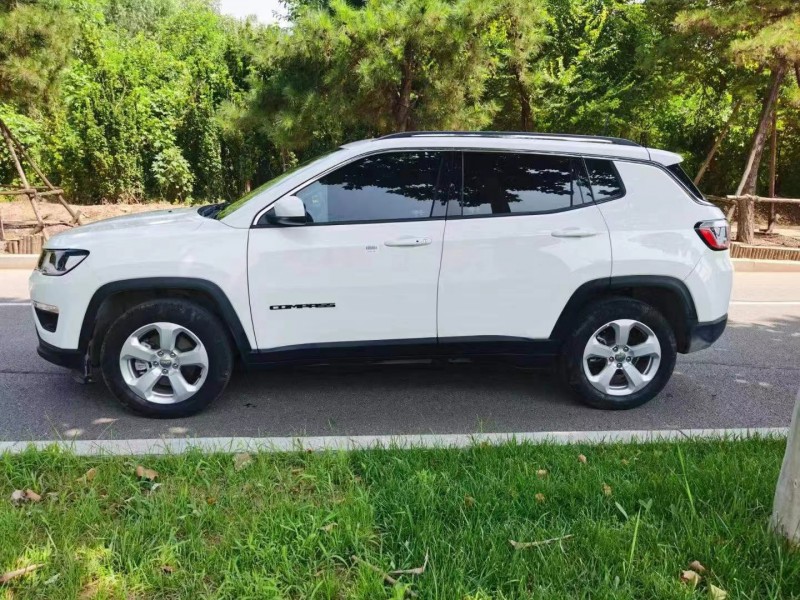 保定19年Jeep指南者7