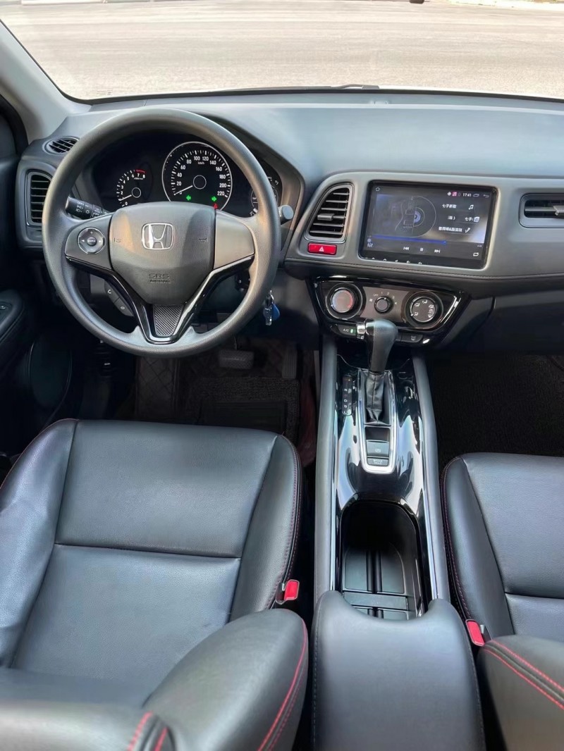 盐城17年本田缤智3