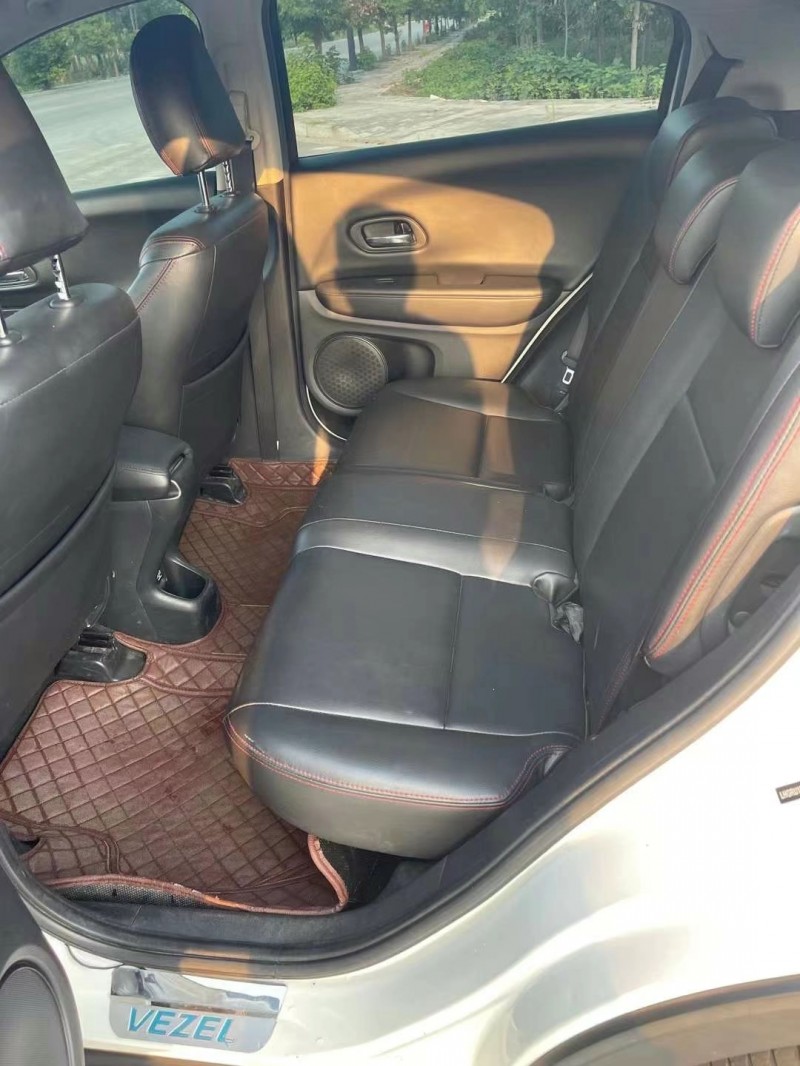 盐城17年本田缤智2