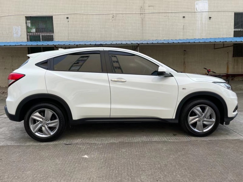 中山20年本田缤智3