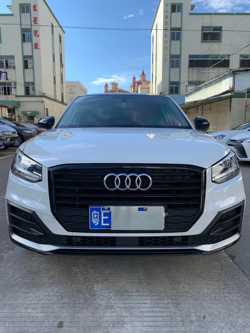 中山19年奥迪Q28