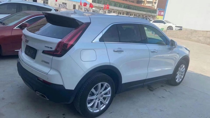 焦作20年凱迪拉克XT48