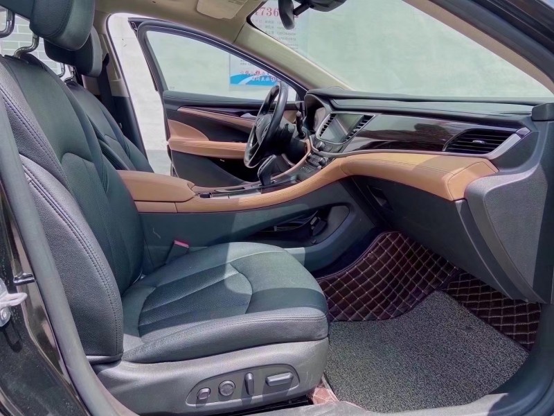 潍坊18年别克君越5