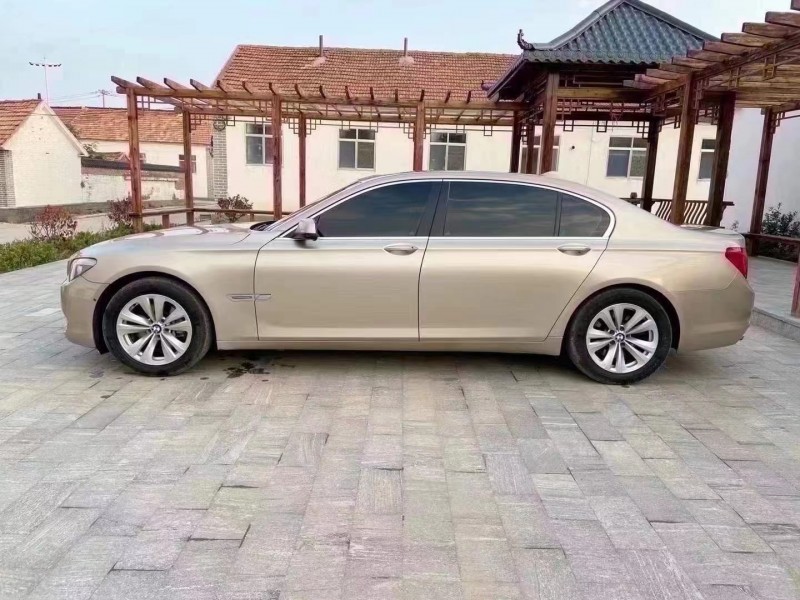 潍坊11年宝马7系3