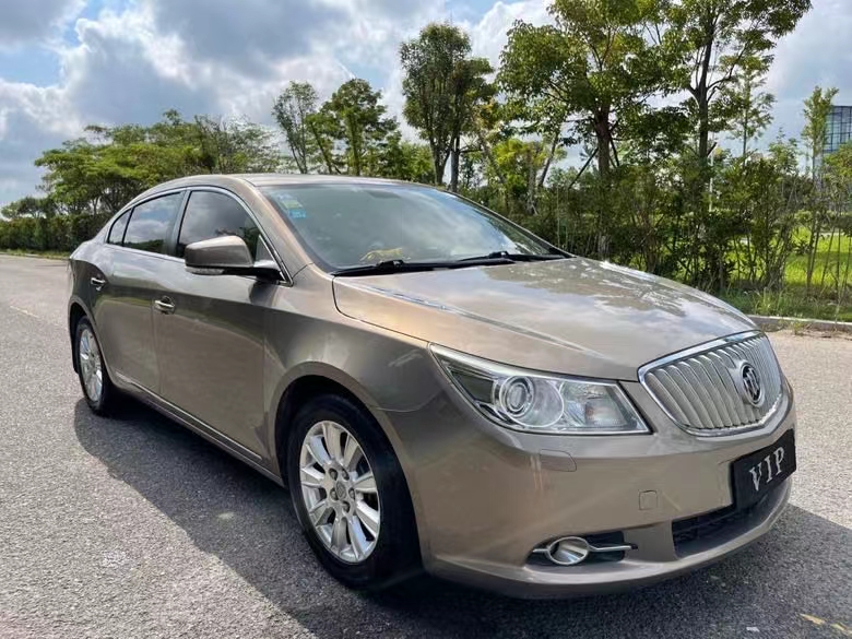 盐城11年别克君越2