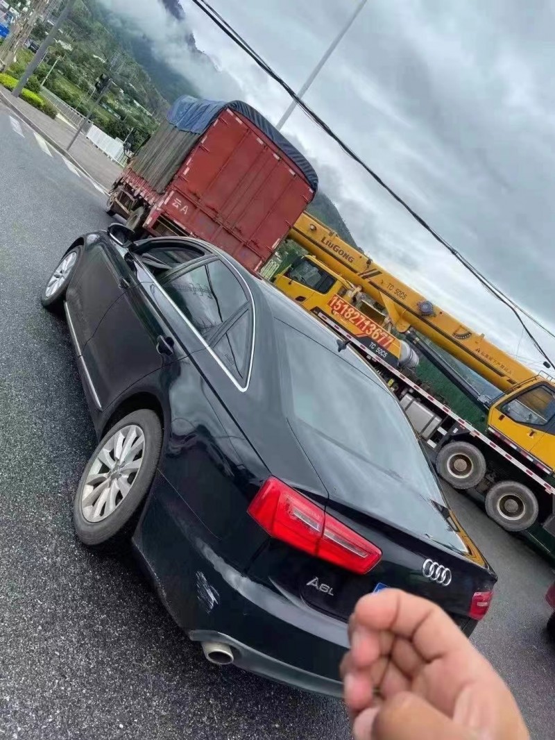 成都16年奥迪A6L6