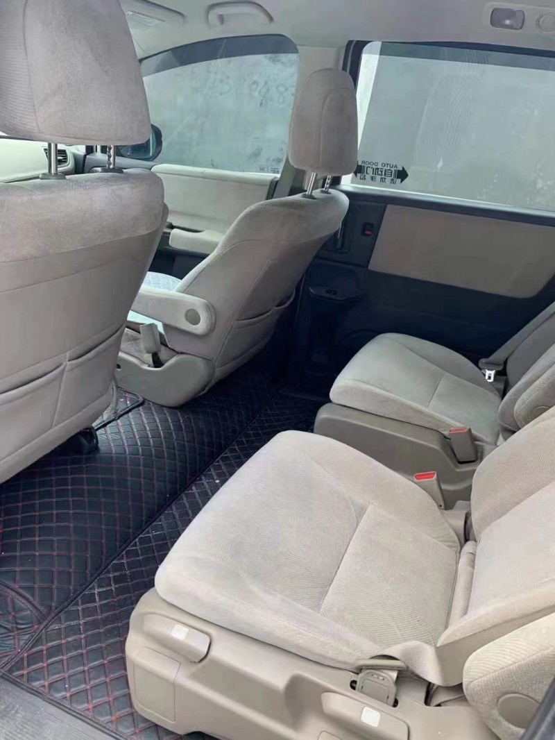 济宁16年本田奥德赛6