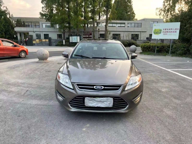 徐州13年福特蒙迪欧1