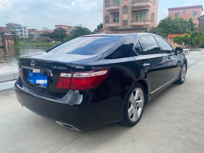 佛山08年雷克萨斯LS2