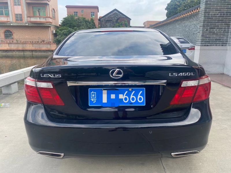 佛山08年雷克萨斯LS1