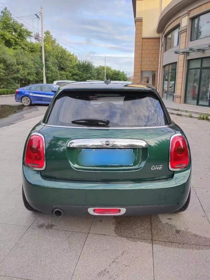 濟寧16年寶馬MINI8
