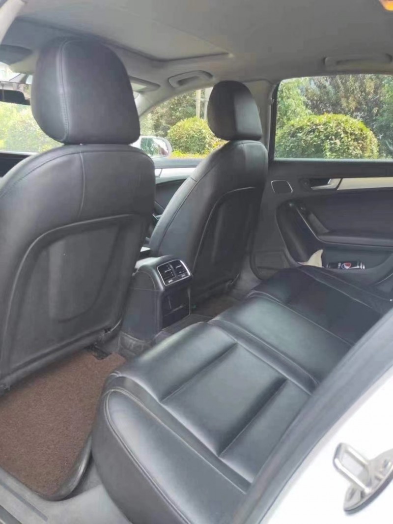 济宁15年奥迪A4L5