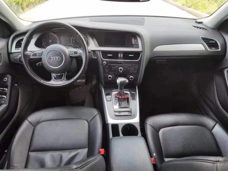 济宁15年奥迪A4L6