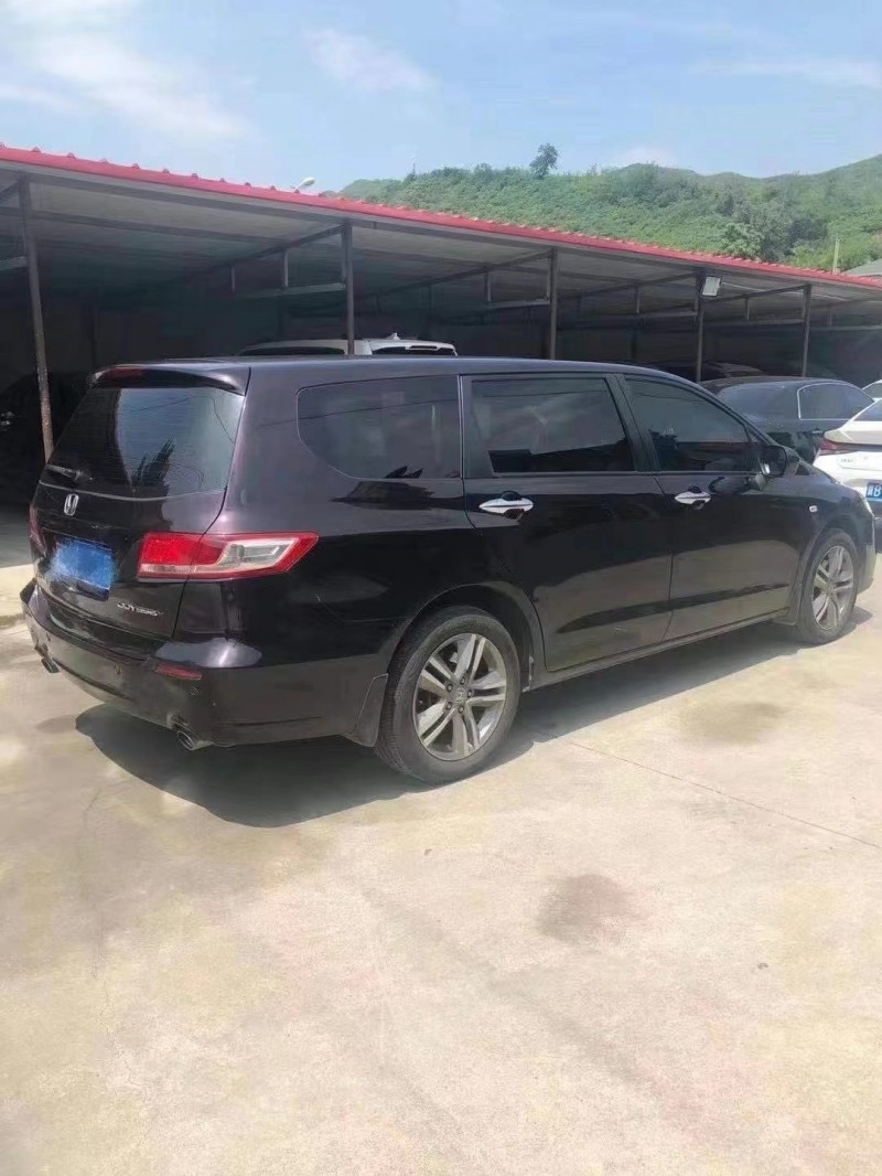 保定11年本田奥德赛4