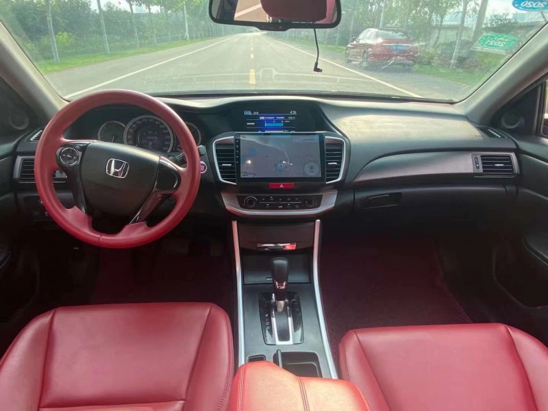 徐州16年本田雅阁5