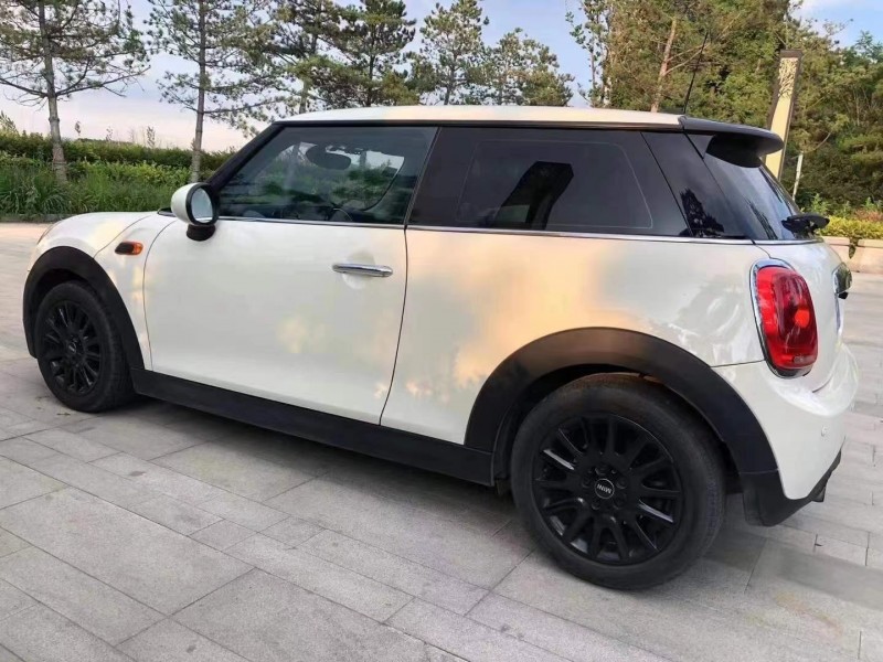 秦皇島17年寶馬MINI5
