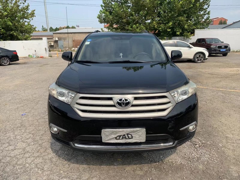 保定13年丰田汉兰达1