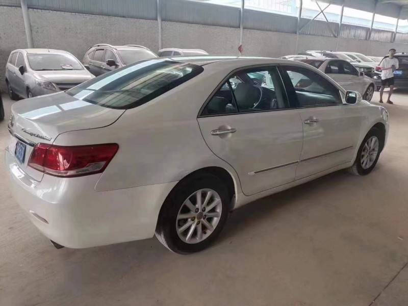 保定14年丰田凯美瑞6