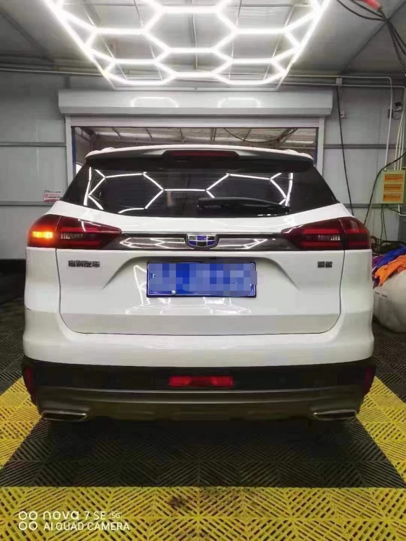 保定18年吉利博越4