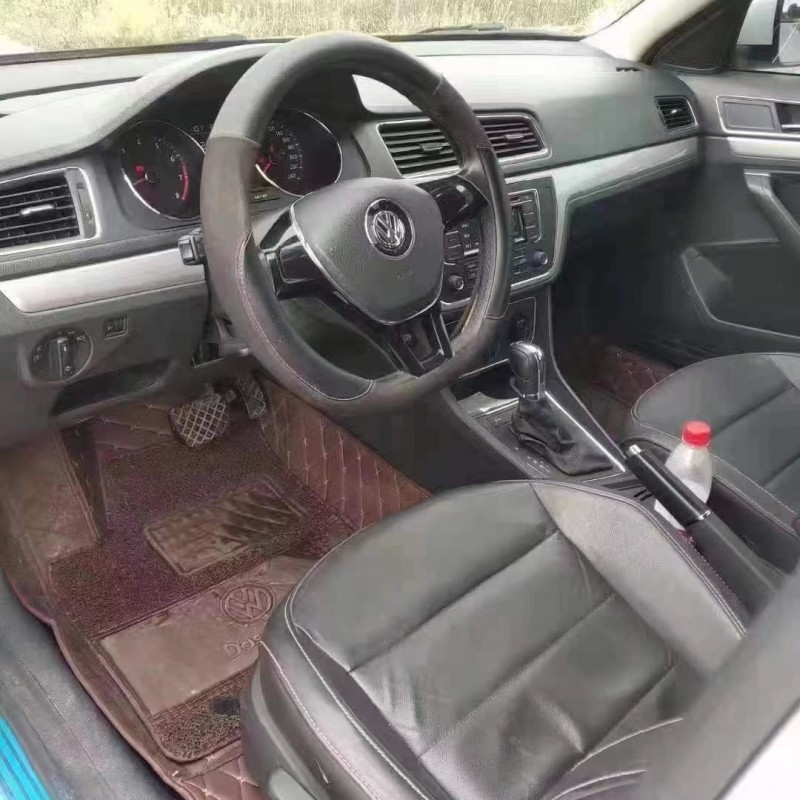 保定17年大众朗行4