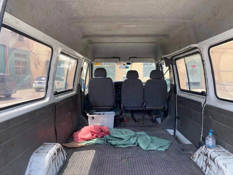 青岛12年福特全顺6