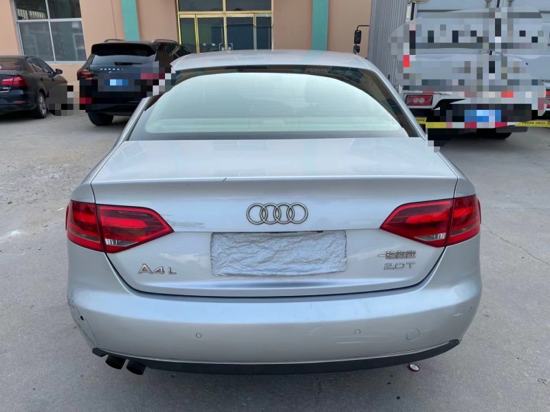 青岛10年奥迪A4L8
