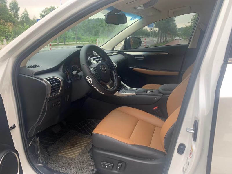 广州19年雷克萨斯NX5