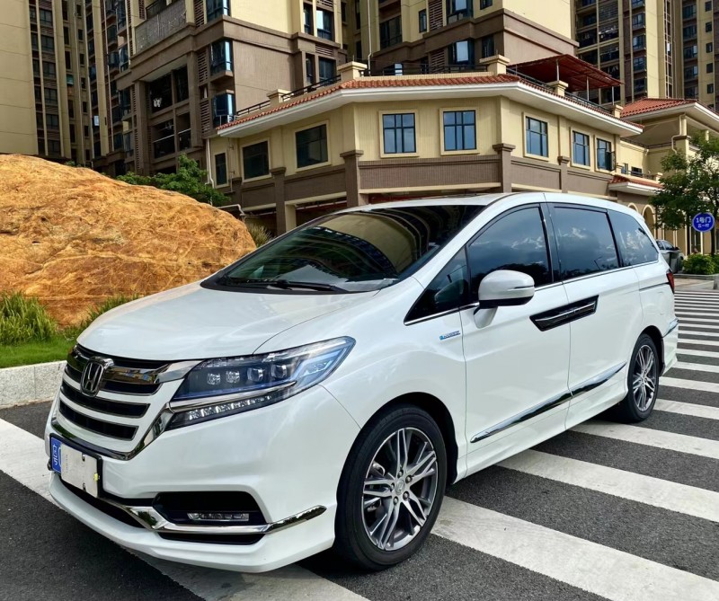 广州21年本田艾力绅3