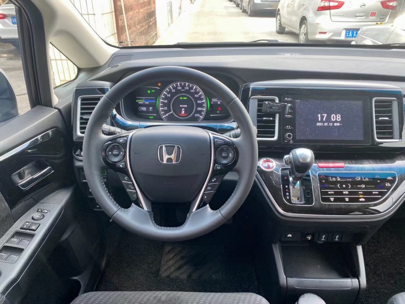 广州21年本田艾力绅5