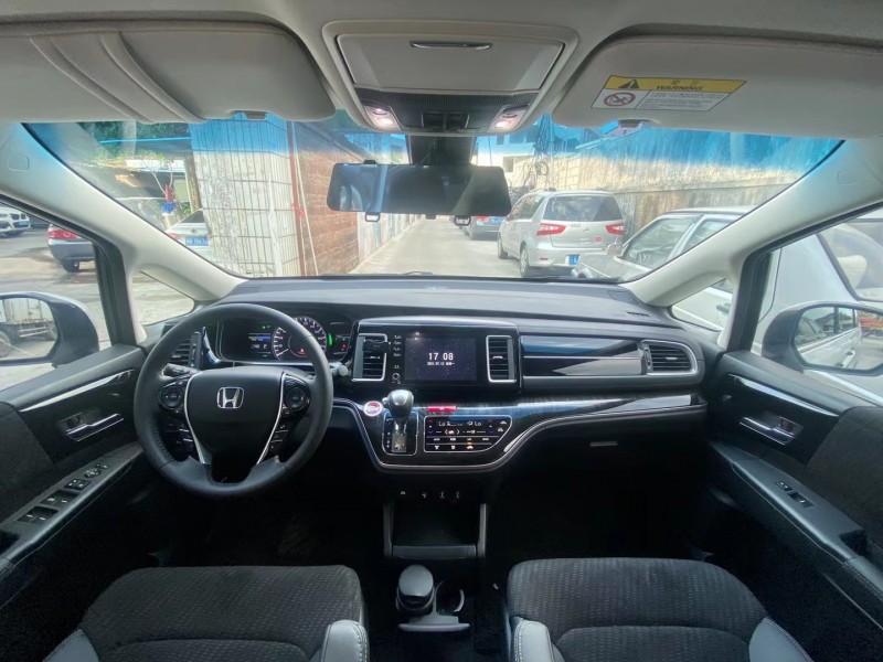 广州21年本田艾力绅7