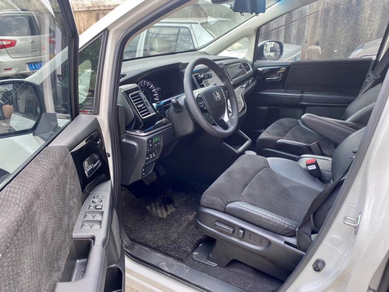 广州21年本田艾力绅6