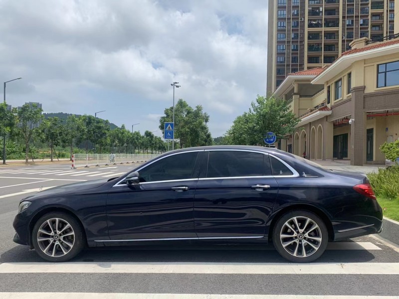 广州18年奔驰E6