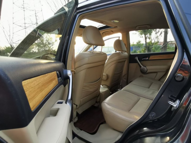 青岛09年本田CR-V1