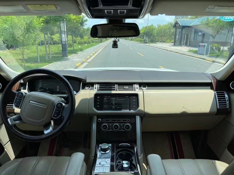 盐城15年路虎揽胜行政8