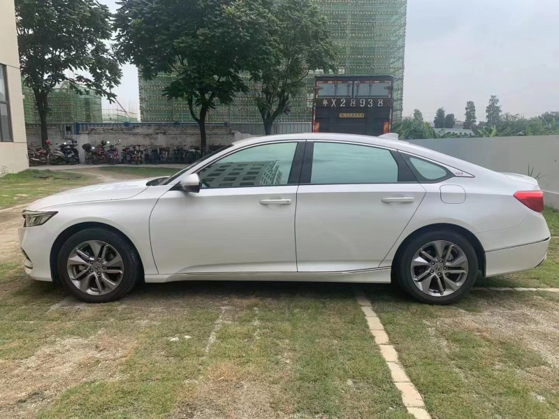 佛山21年本田雅阁4