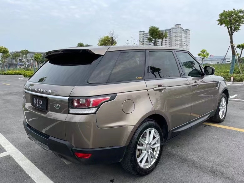 盐城16年路虎揽胜运动5