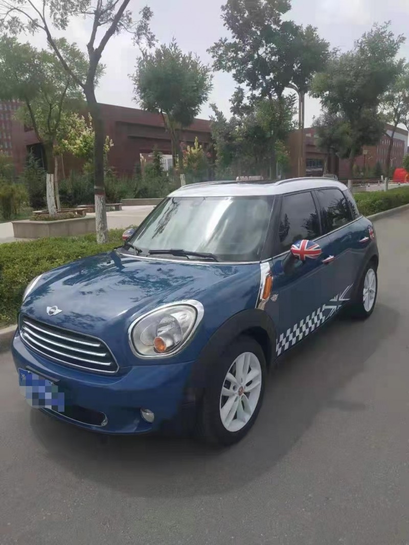 平涼12年寶馬MINI3