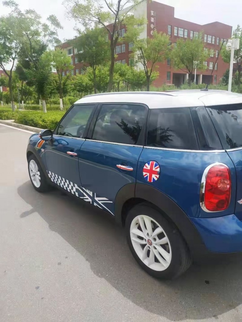 平涼12年寶馬MINI7