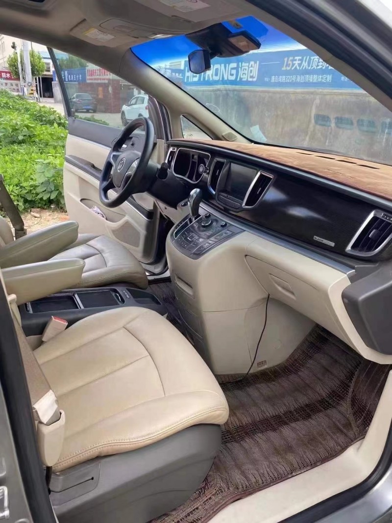 济宁12年别克GL83