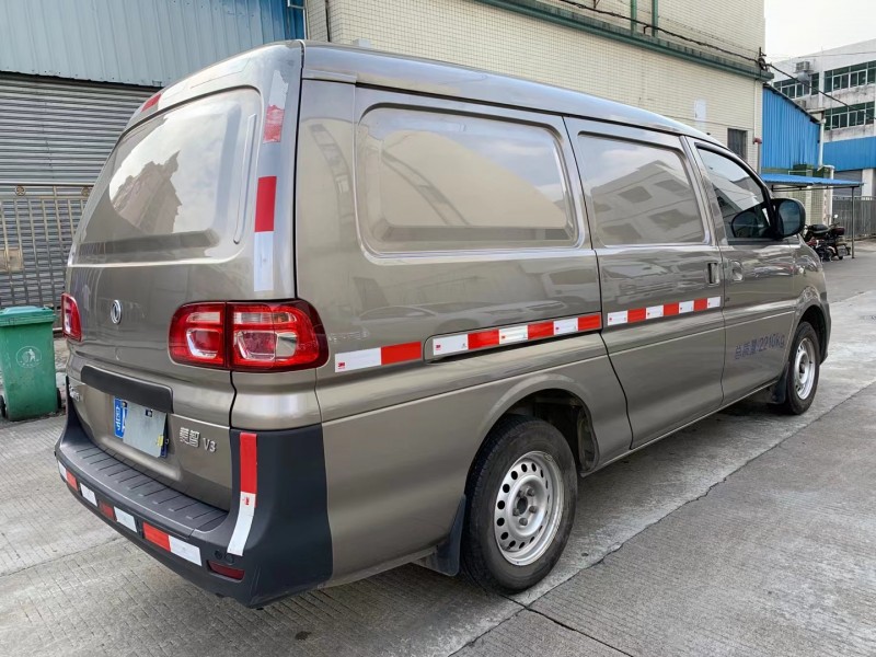 中山20年东风概念车5