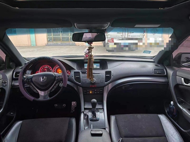 青岛15年本田思铂睿2