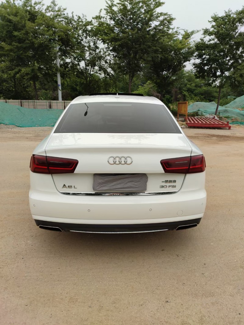 济宁18年奥迪A6L1