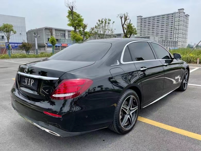 盐城20年奔驰E6