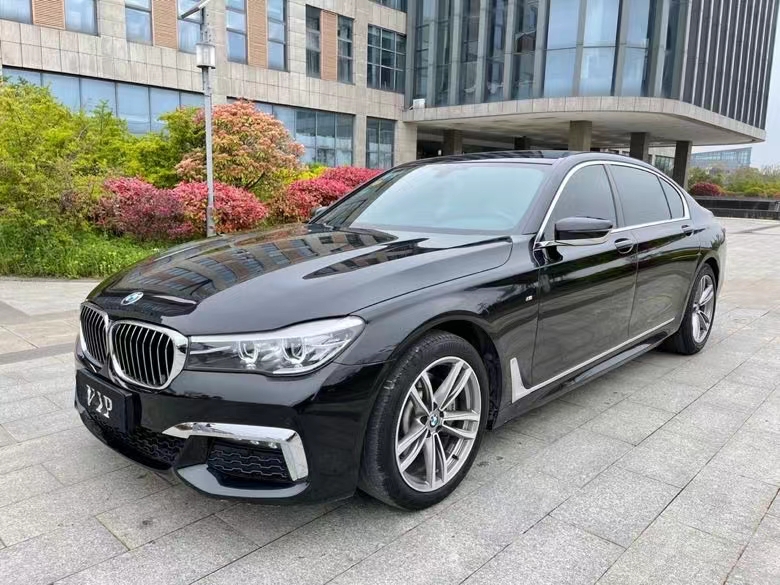 盐城17年宝马7系3