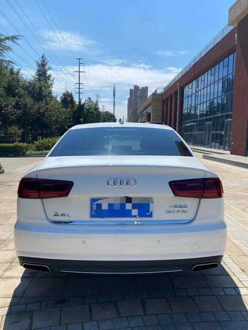 青岛16年奥迪A6L3